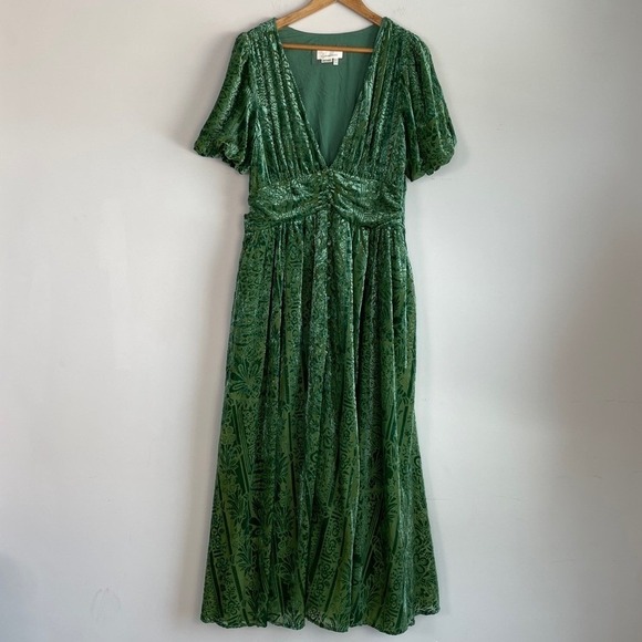 Anthropologie Dresses & Skirts - Anthropologie Puff Sleeve Burnout Velvet Maxi Dress Size 14 Whimsigoth Ethereal